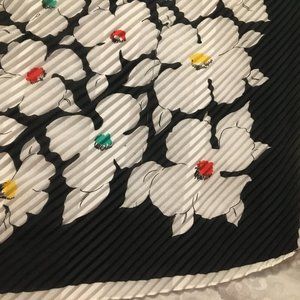 Tre Elle scarf vintage made in Italy